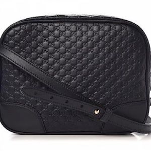 Never Worn Black GUCCI BREE LEATHER HANDBAG